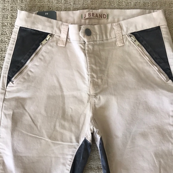 J Brand Nikki Skinny Jeans - Picture 3 of 8